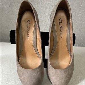 CL by Laundry Tan Stiletto Heels Classic Pointed Toe